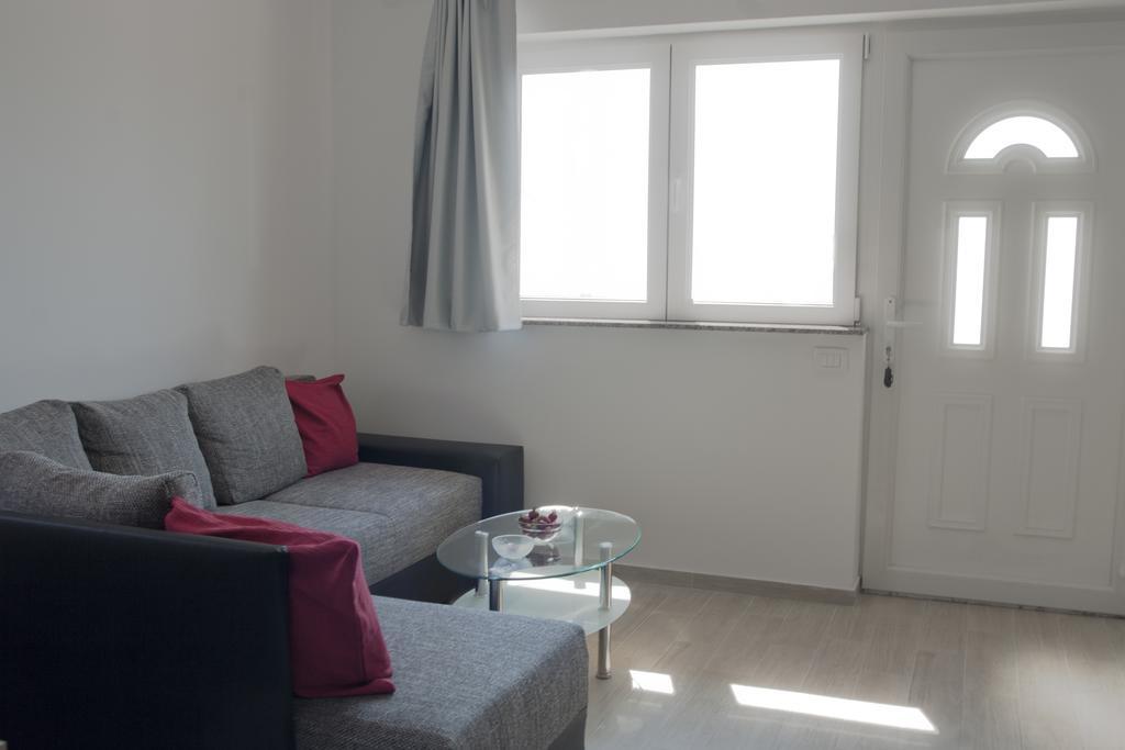 Apartment Perun Podstrana Exterior foto